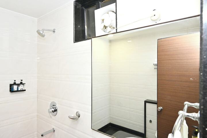 Room 41 of 61