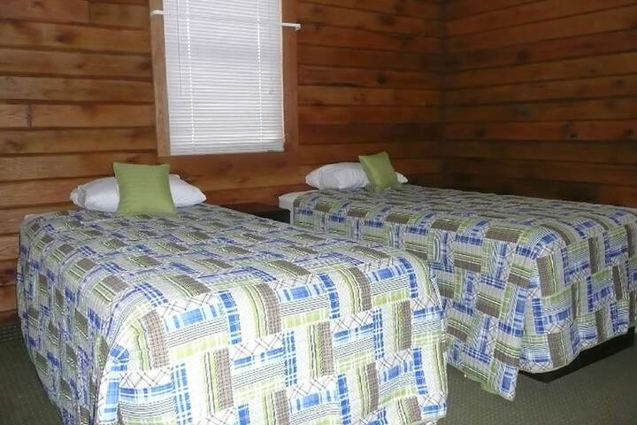 Room 5 of 43