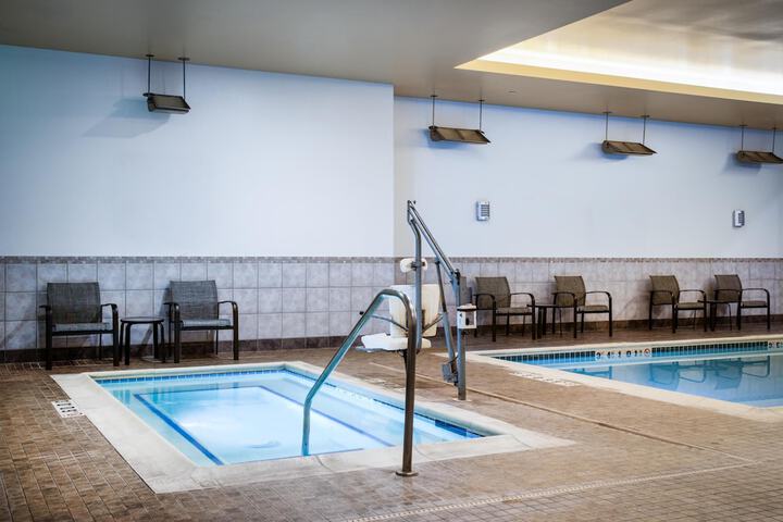 Pool image of Hilton Garden Inn Seattle Downtown