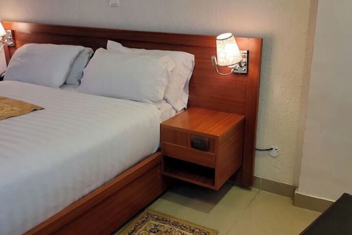 Room 21 of 67