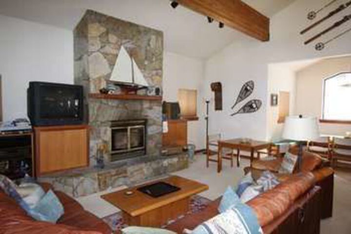 Room 4 of 4
