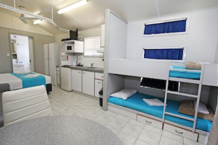 Room 31 of 261