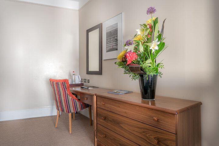 Room 20 of 64