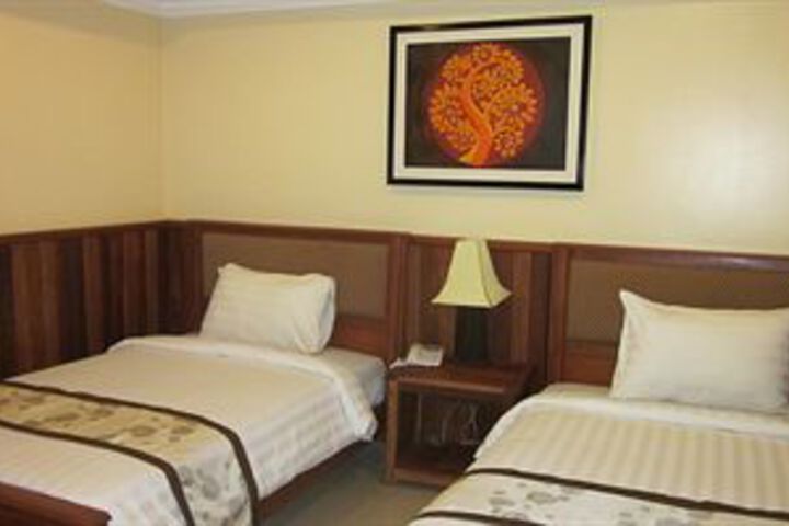 Room 20 of 36