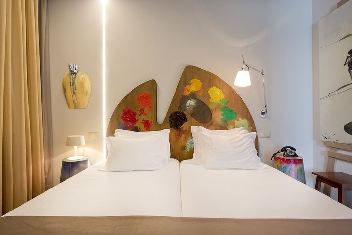 Room 8 of 55
