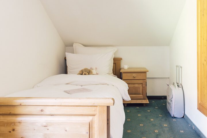 Room 18 of 57