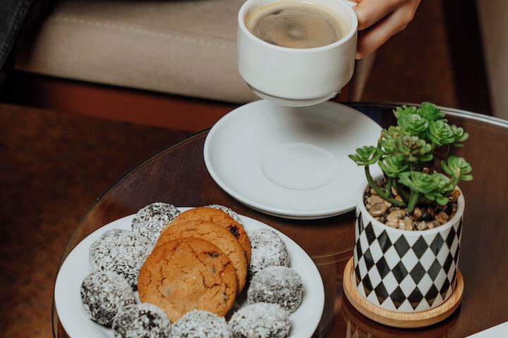 Breakfast/Coffee Service 216 of 342