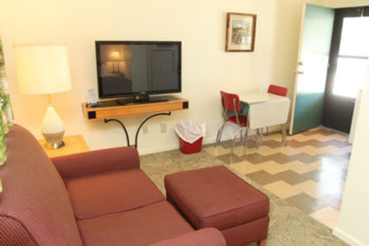 Room 40 of 46