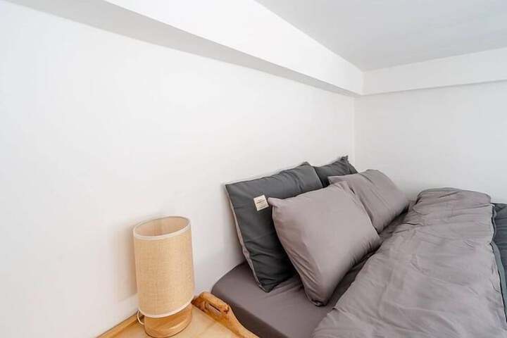 Room 20 of 29