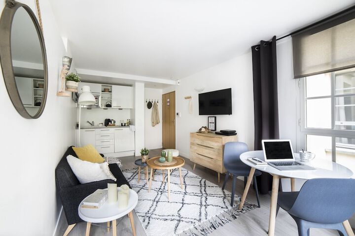 Room 14 of 26