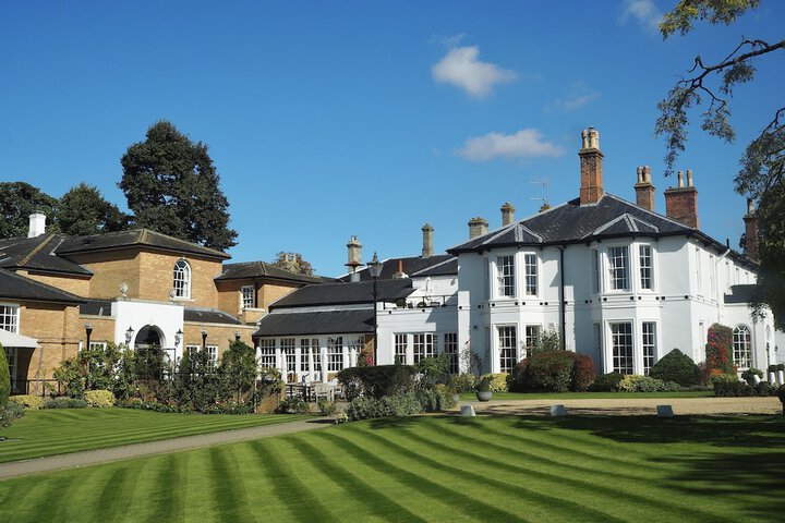Exterior of Bedford Lodge Hotel & Spa