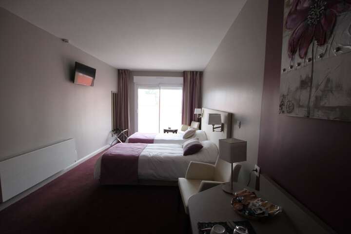 Room 10 of 41