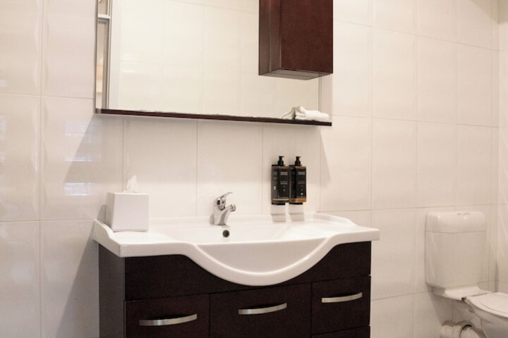 Room 49 of 62