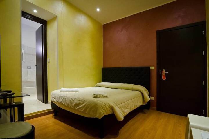 Room 15 of 39