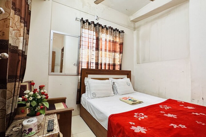 Room 16 of 30