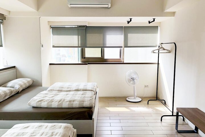 Room 20 of 39