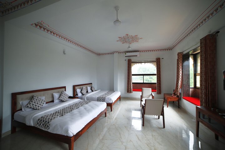 Room 6 of 48