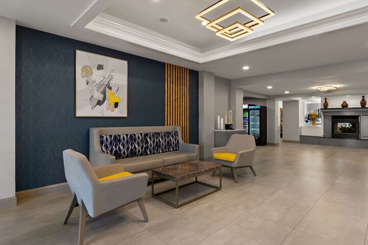 Hotel Interior 3 of 34