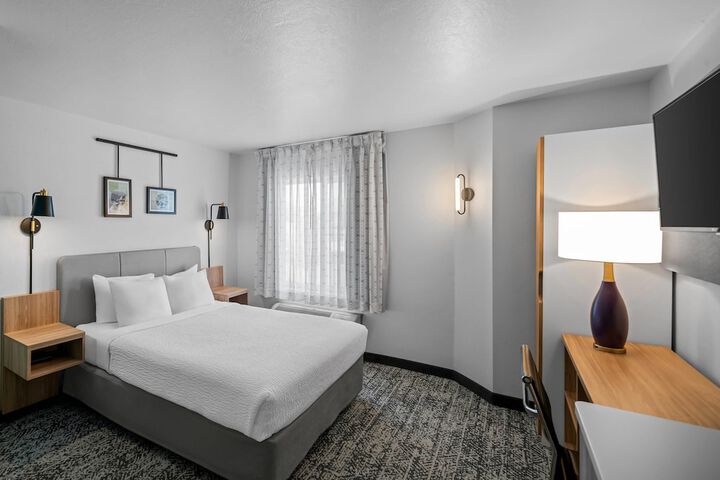 Room 31 of 61