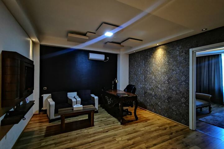 Room 43 of 64