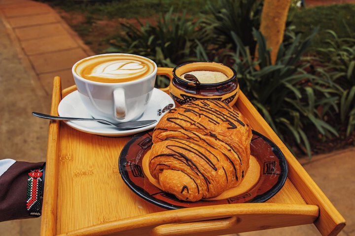 Breakfast/Coffee Service 86 of 117