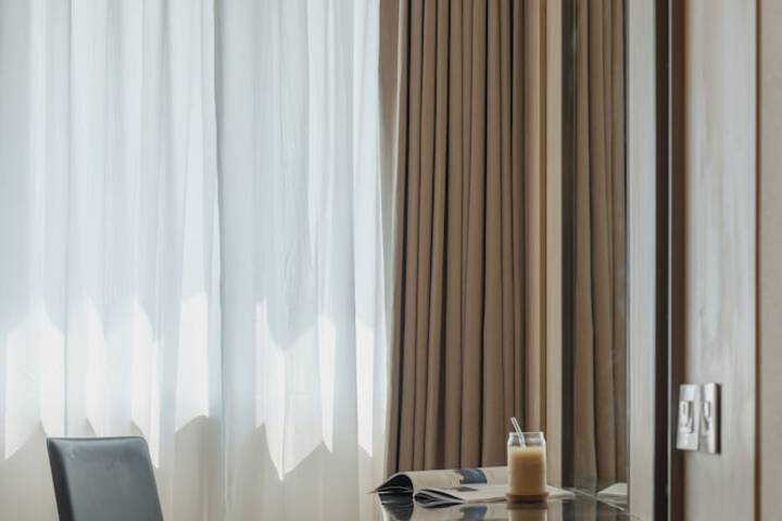 Room 3 of 27