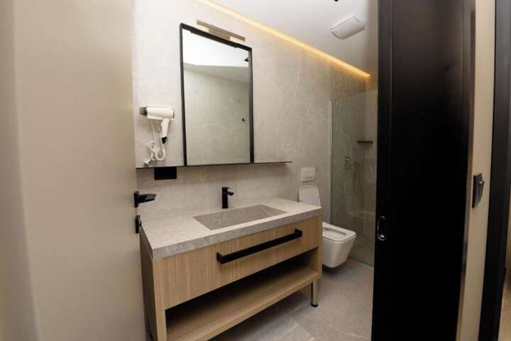 Room 47 of 50