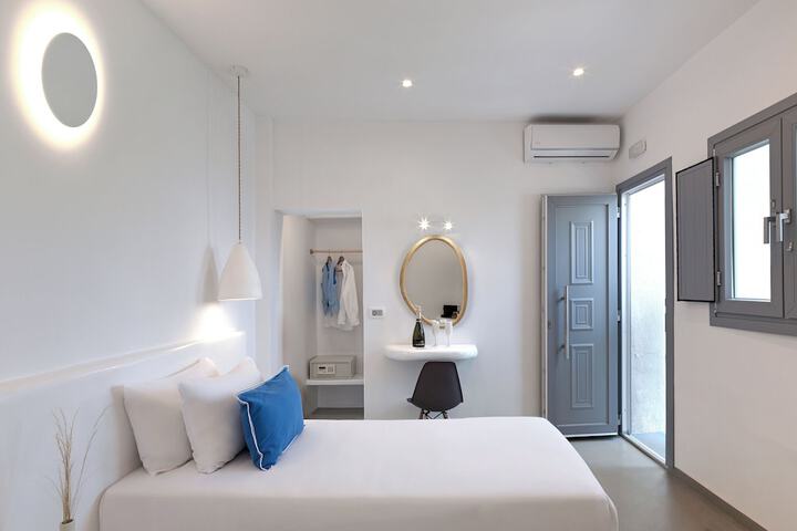 Room 45 of 119