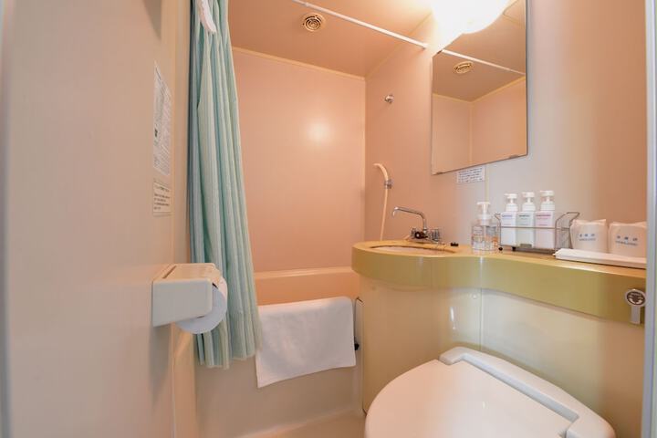 Bath Interior