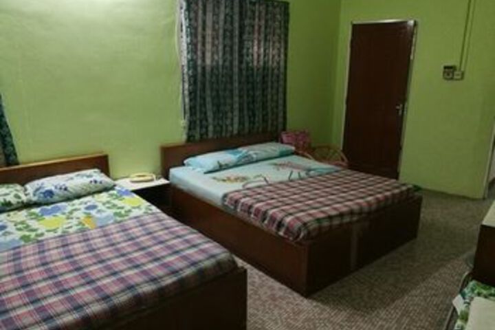 Paradise Hotel