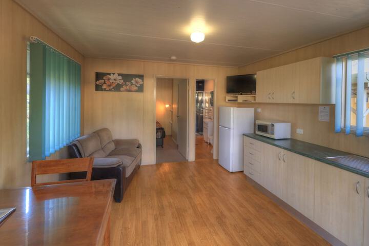 Room 11 of 27