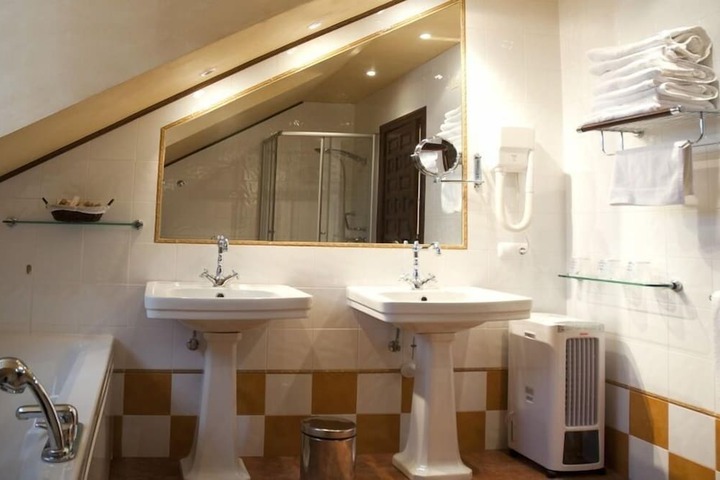 Bathroom Interior Photo