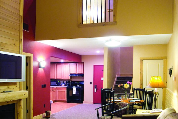 Room 44 of 85