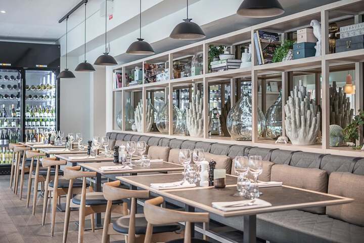 Dining Photos