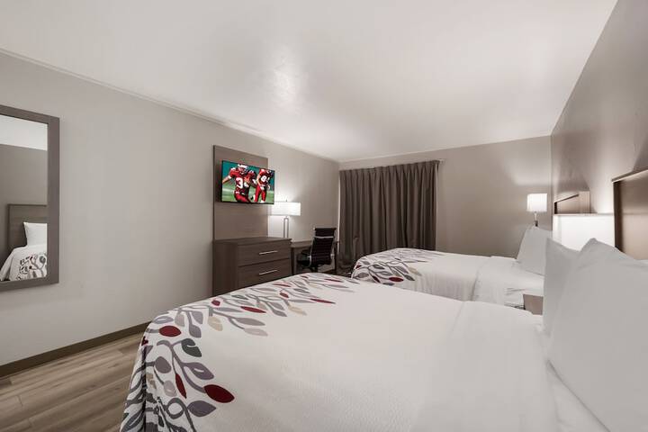 Room 16 of 34
