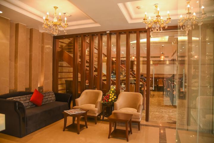Hotel Interior 7 of 27