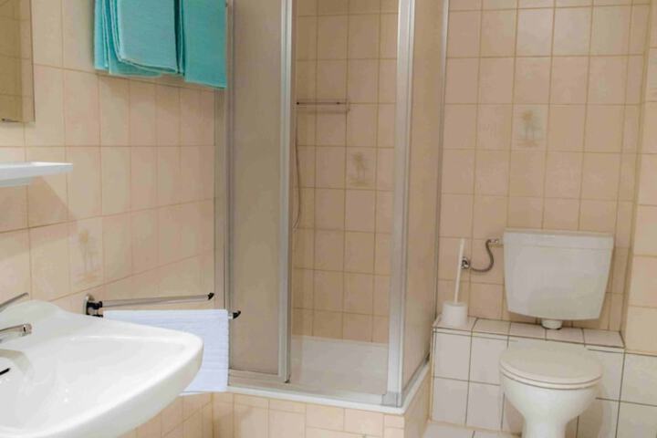 Room 29 of 68