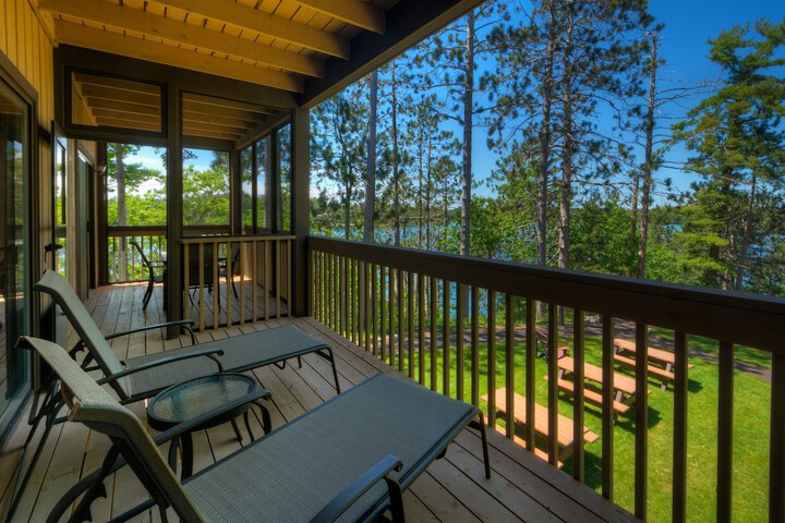 Terrace/Patio 32 of 34