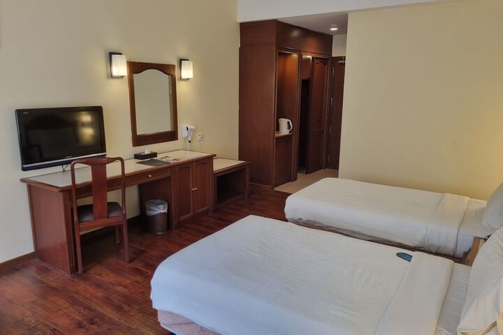 Room 18 of 56