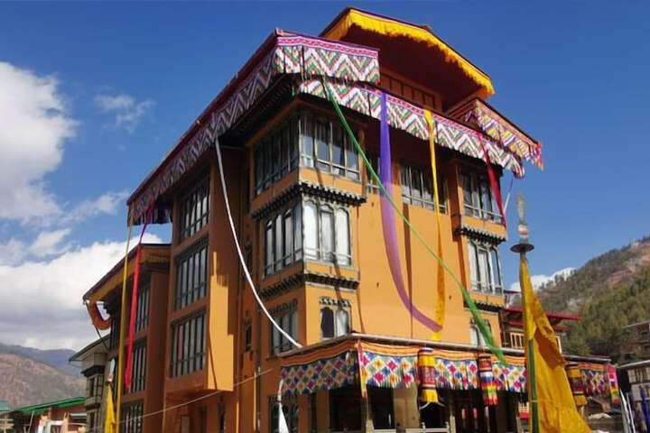Ludrong Hotel