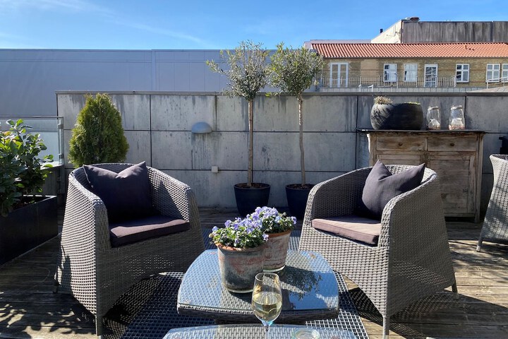 Terrace/Patio 32 of 48