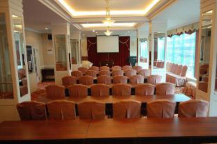Yazhi Hotel Kaiping