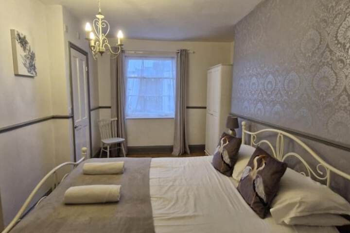 Room 157 of 263