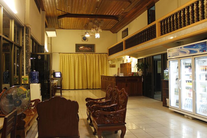 Hotel Interior 3 of 25