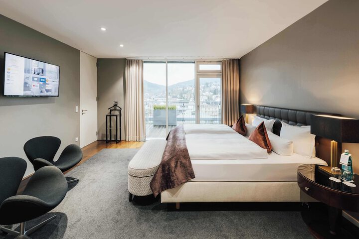 Room 15 of 79