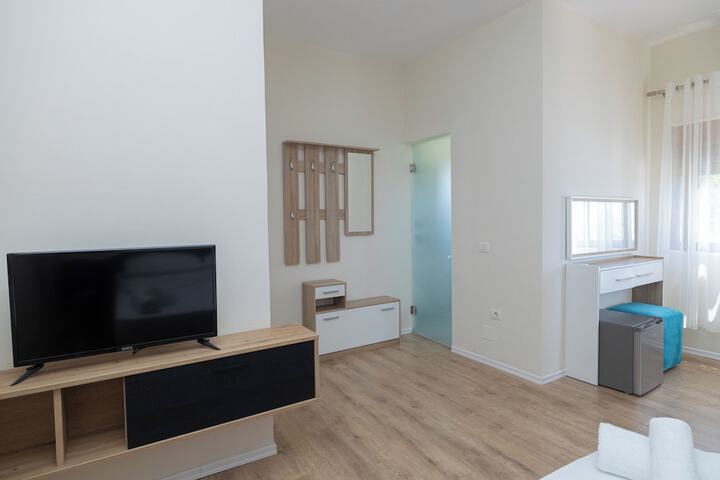 Room 35 of 110