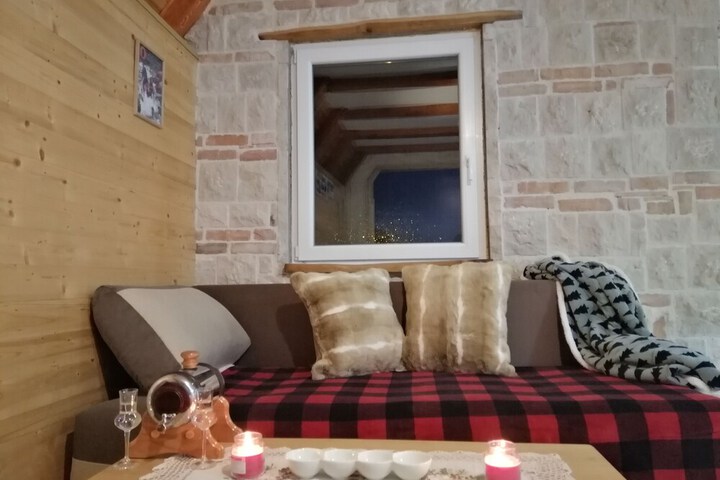 Room 14 of 40