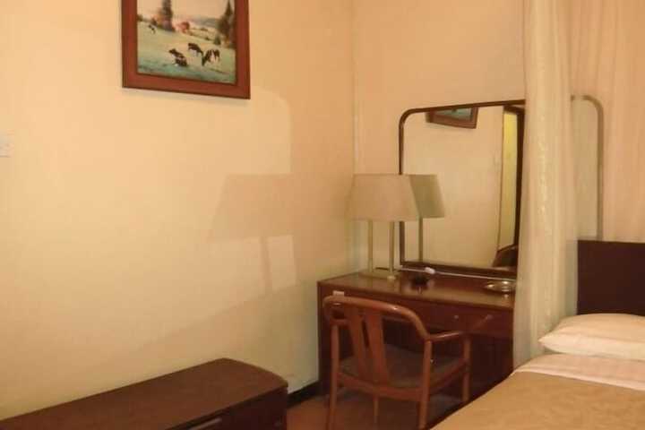 Room 17 of 56