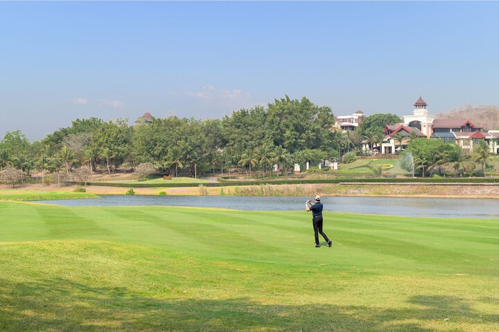 Golf 65 of 106