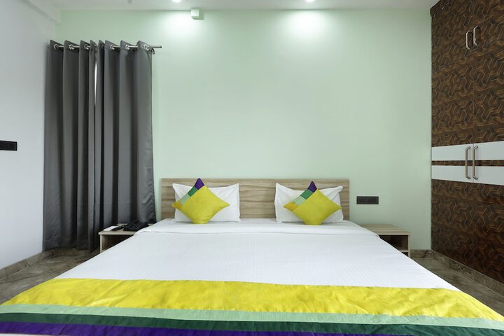 Room 7 of 38